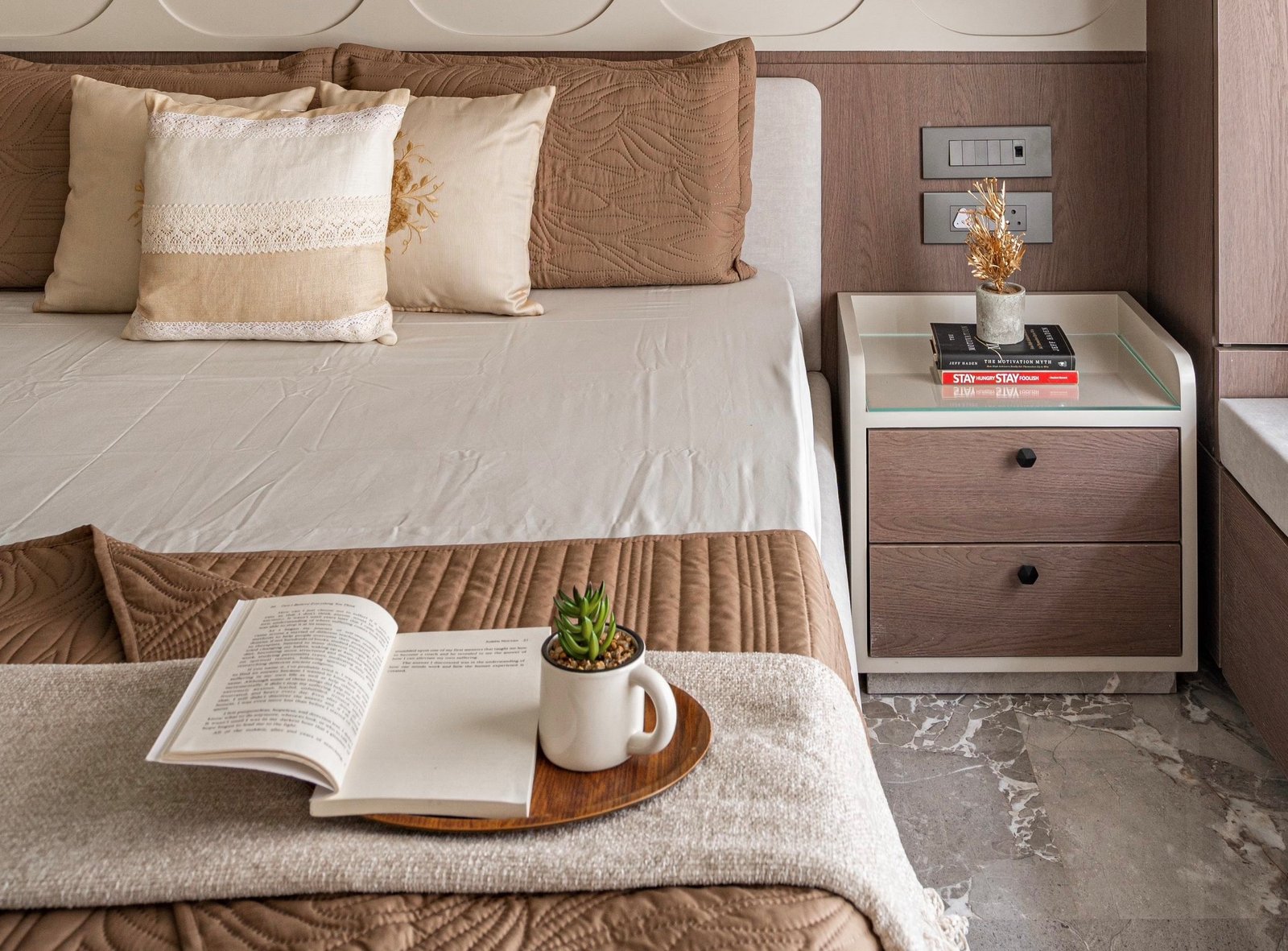 Newlywed Essential Bedding Set