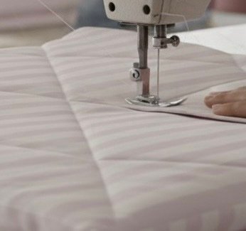 Light pink striped Double bed comforter | 400 TC ~ 100% Cotton - Image 9