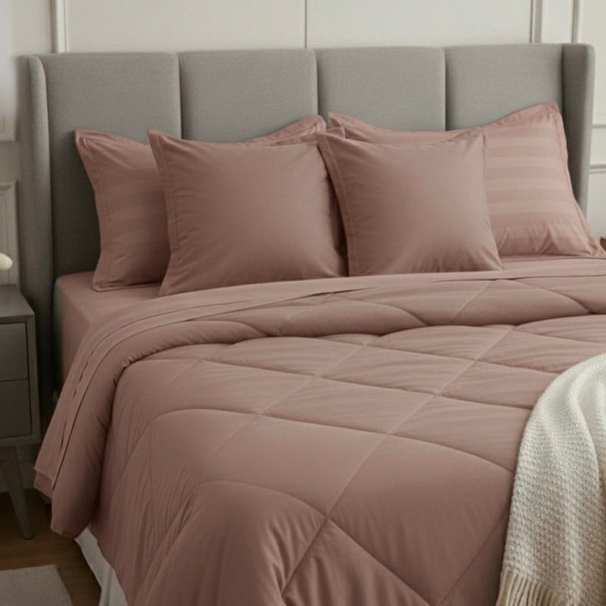 Rose Quartz 6 pcs Luxury Complete bedding Set | Bedsheet, Comforter and Cushion Cover - Image 3